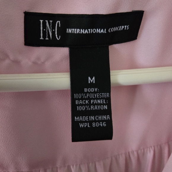 INC International  Concept Top sz Medium  Pink - Picture 4 of 5